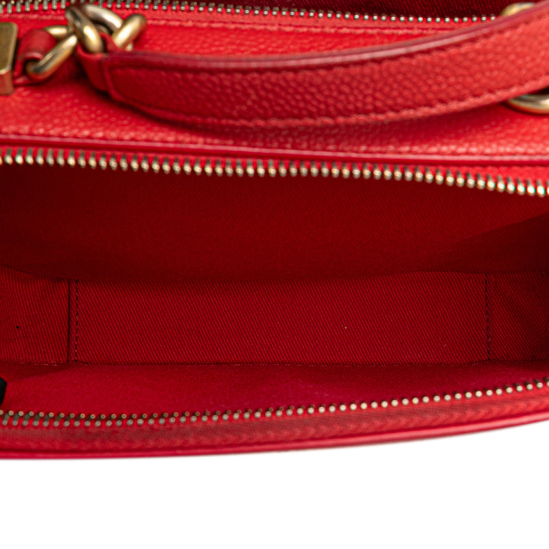 Small Quilted Caviar Top Handle Camera Bag - Image 4