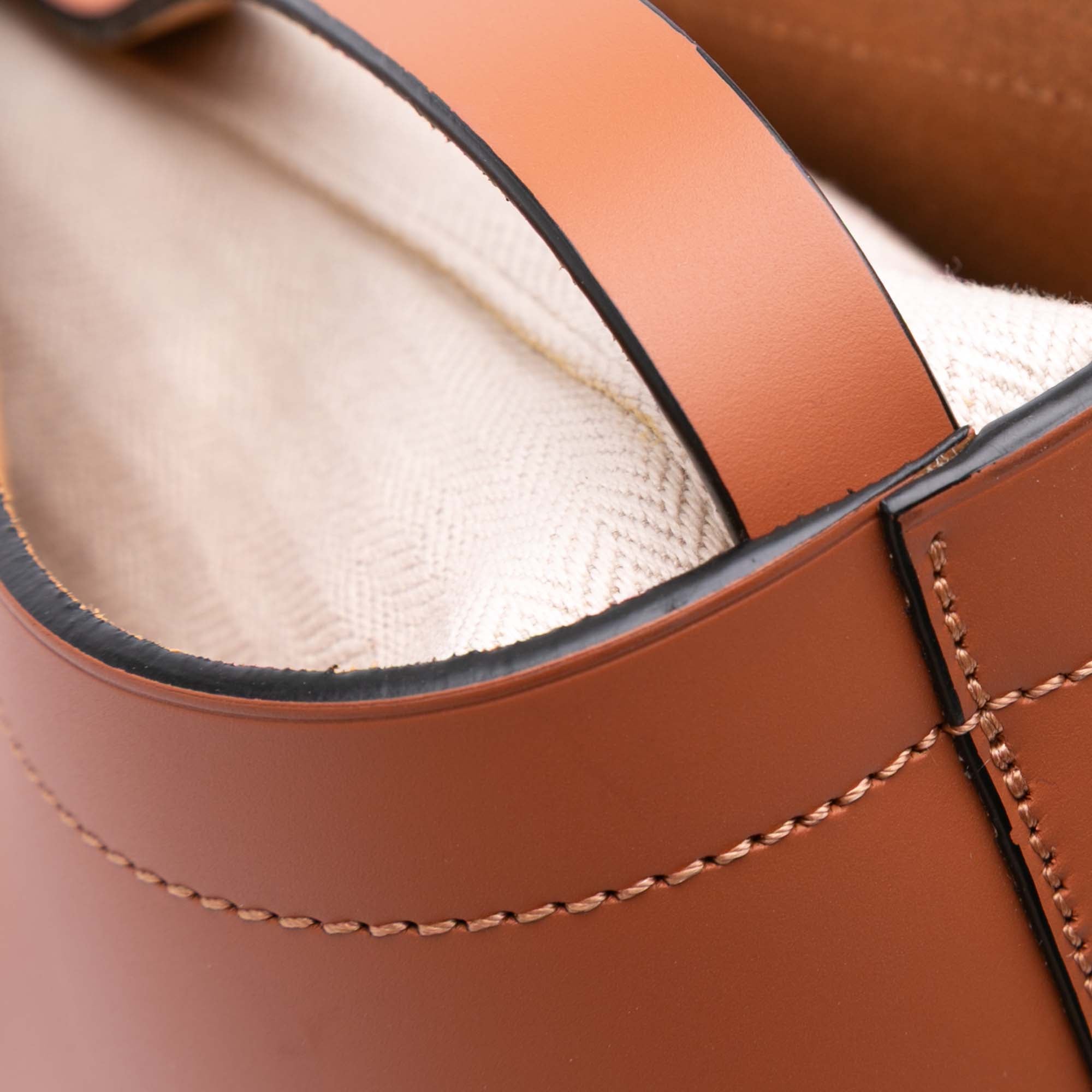Leather Ikebana Tote - Image 7