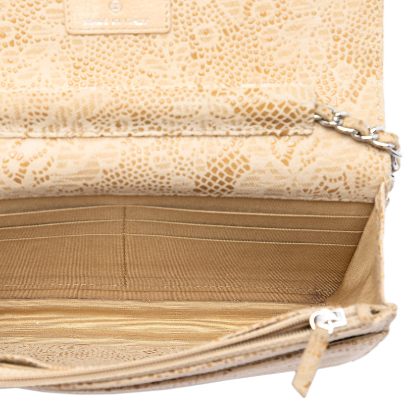 CC Lace Overlay Goatskin Wallet On Chain - Image 4