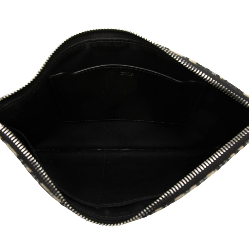 Oblique Canvas A4 Zipped Pouch - Image 4
