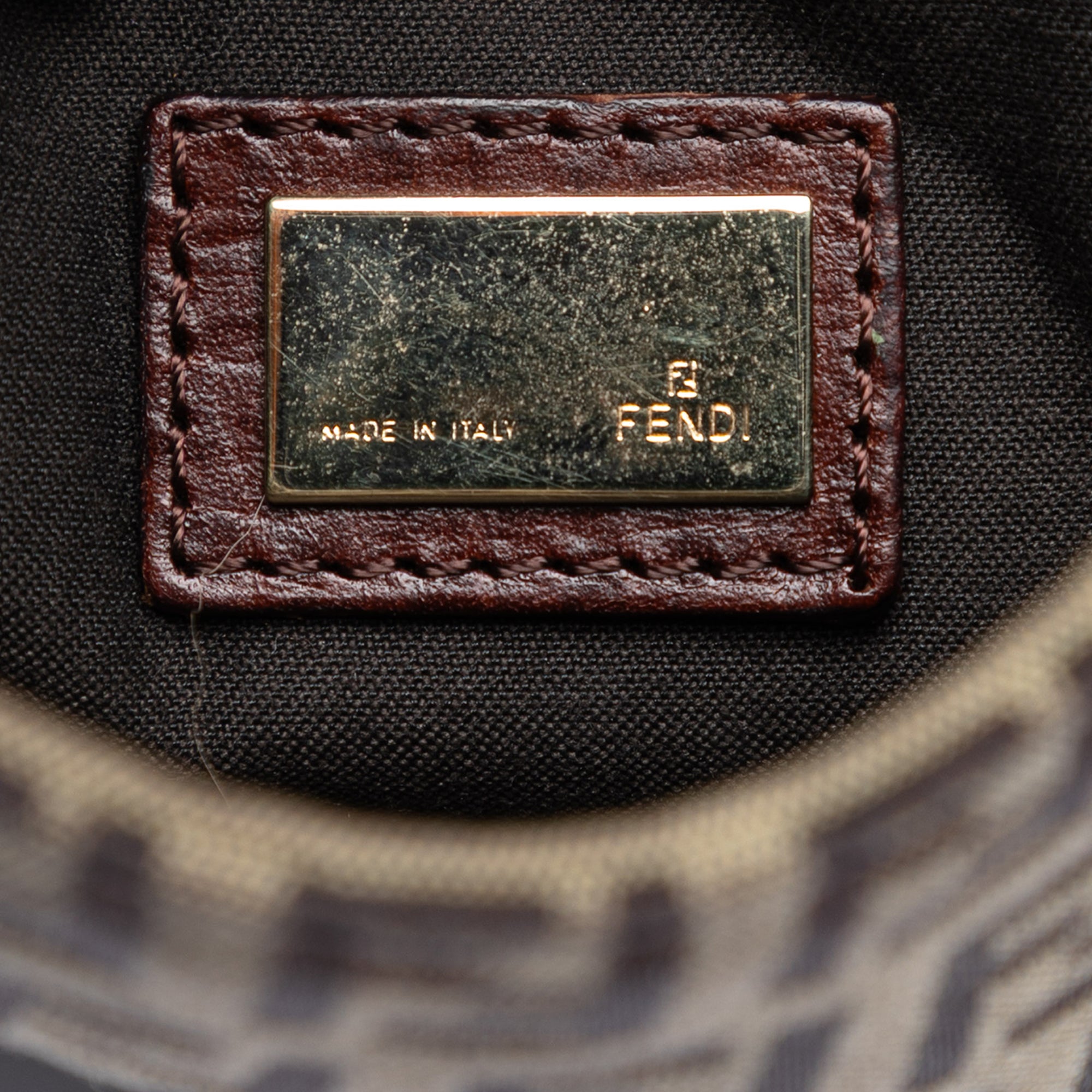 Zucchino Canvas Crossbody - Image 5