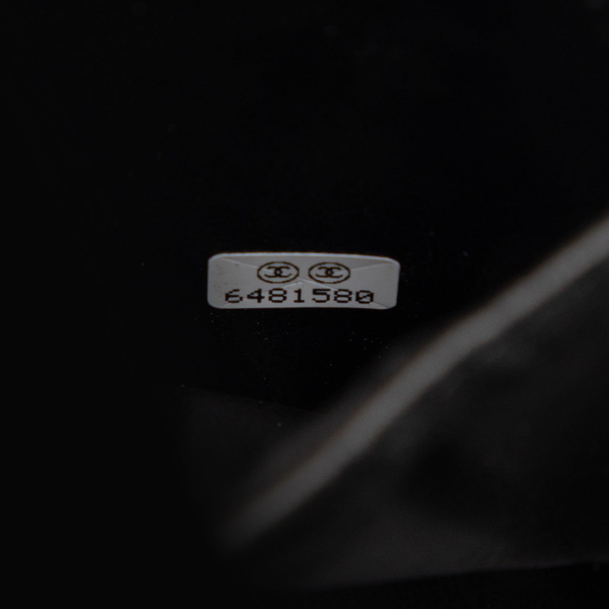 CC Caviar Vanity Bag - Image 6