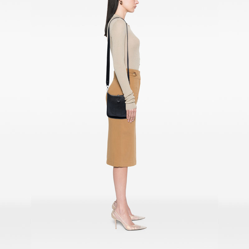 Clemence Evelyne 16 Amazone - Image 5