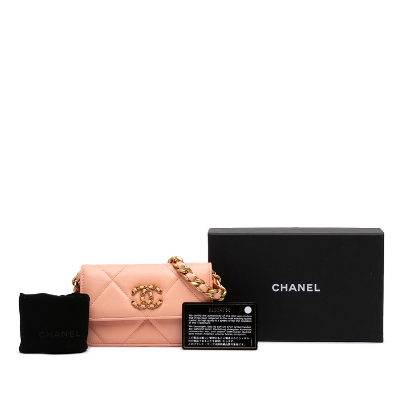 Quilted Lambskin 19 Wallet on Chain - Image 7