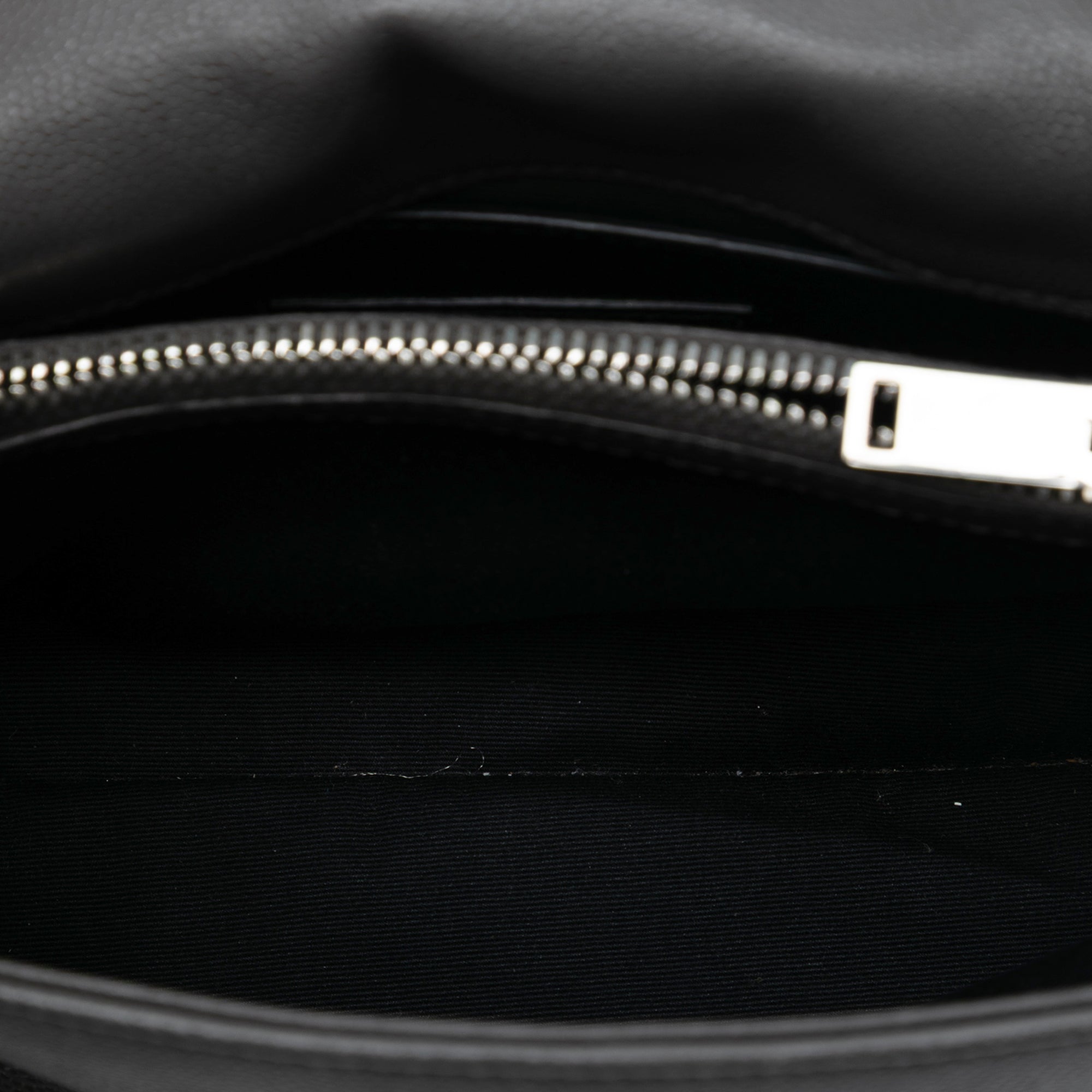 Medium Grain De Poudre West Hollywood Crossbody - Image 4