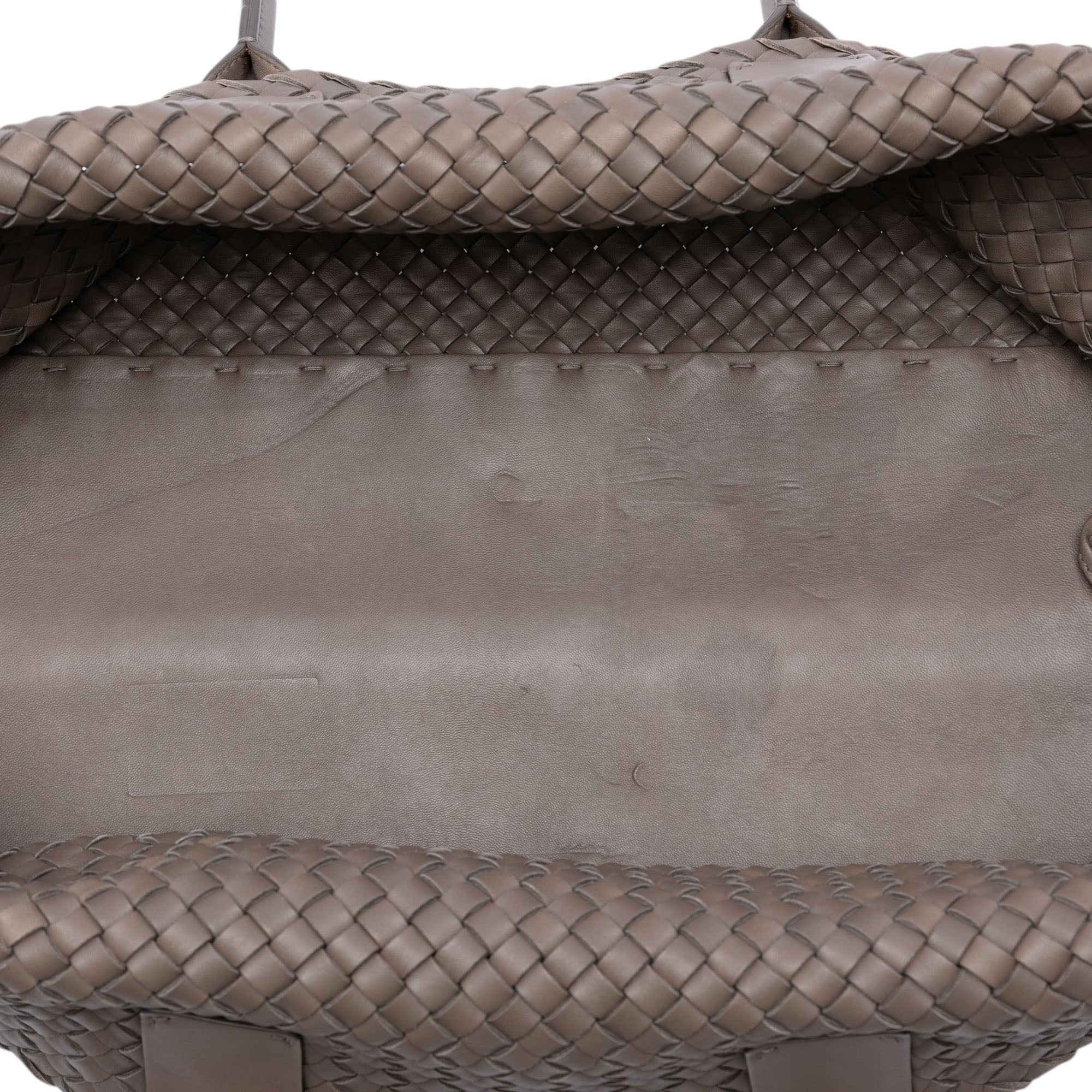 Large Lambskin Intreccio Cabat Tote - Image 4