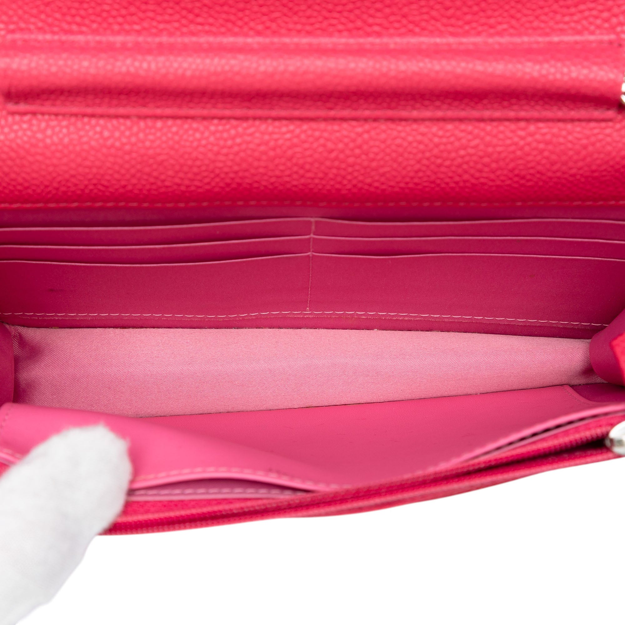 Caviar Bicolor CC Wallet On Chain - Image 4