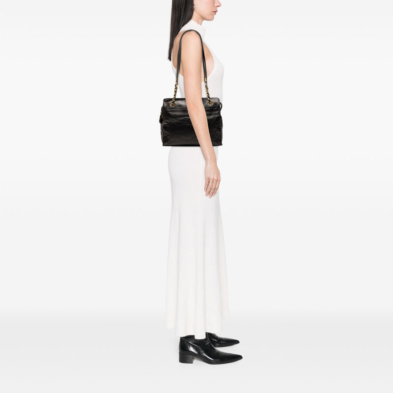 CC Lambskin Chain Tote - Image 7