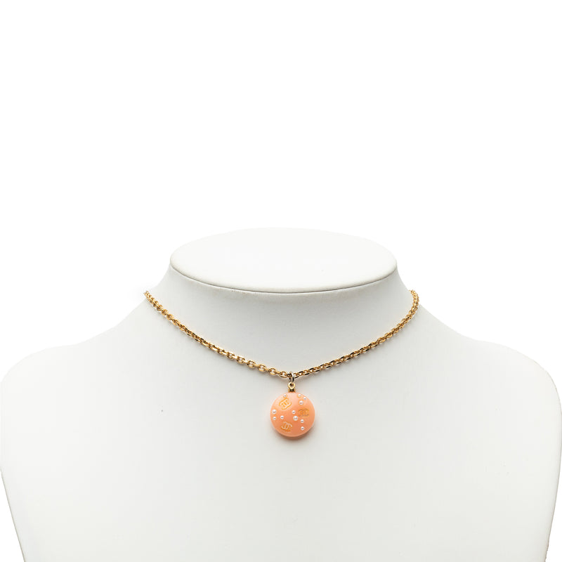 CC Resin Faux Pearl Pendant Necklace - Image 5