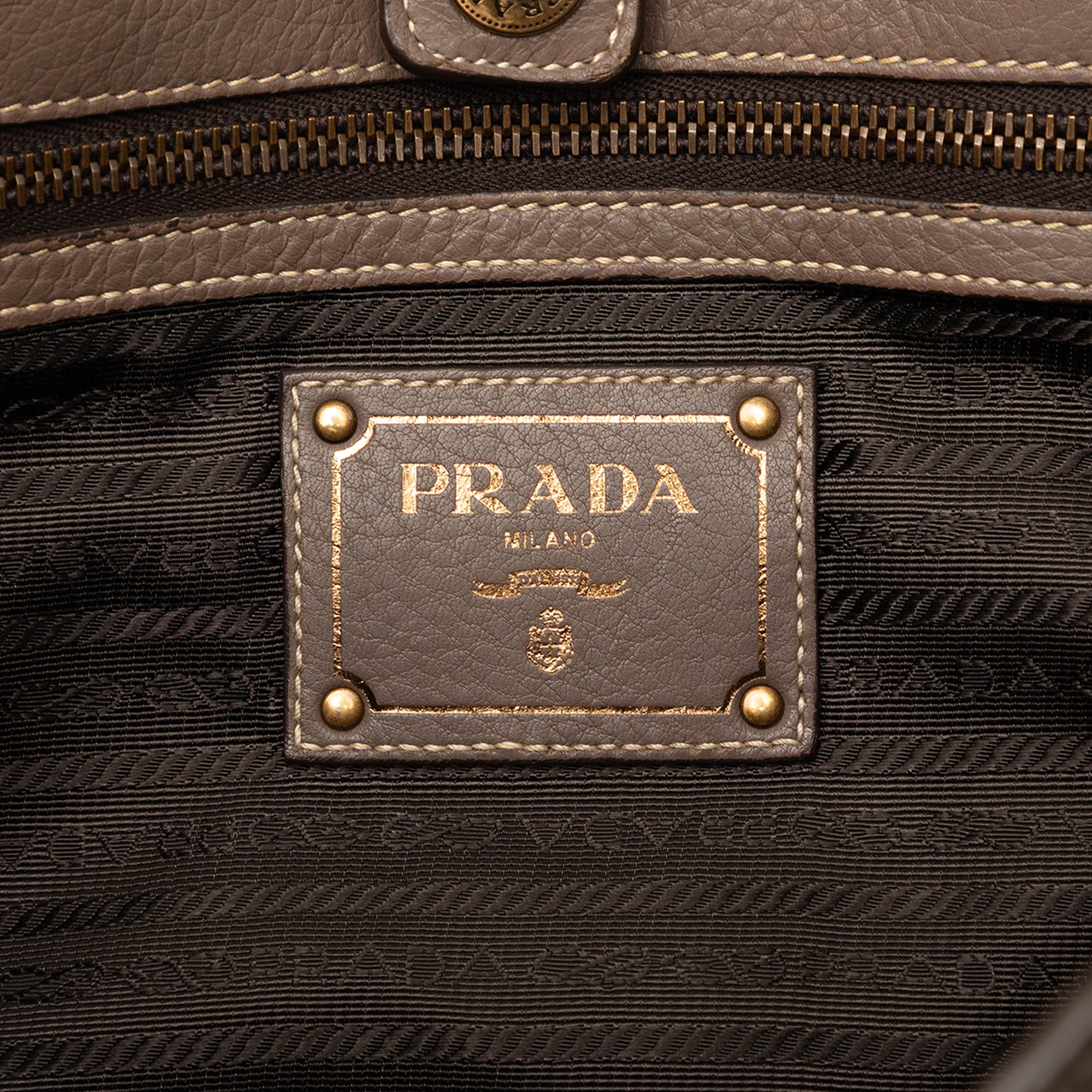 Cervo Open Convertible Tote - Image 5