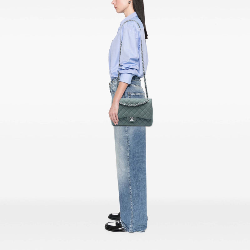 Jumbo Classic Iridescent Caviar Double Flap - Image 7