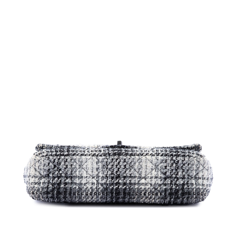 Medium Classic Quilted Tweed Double Flap - Image 3