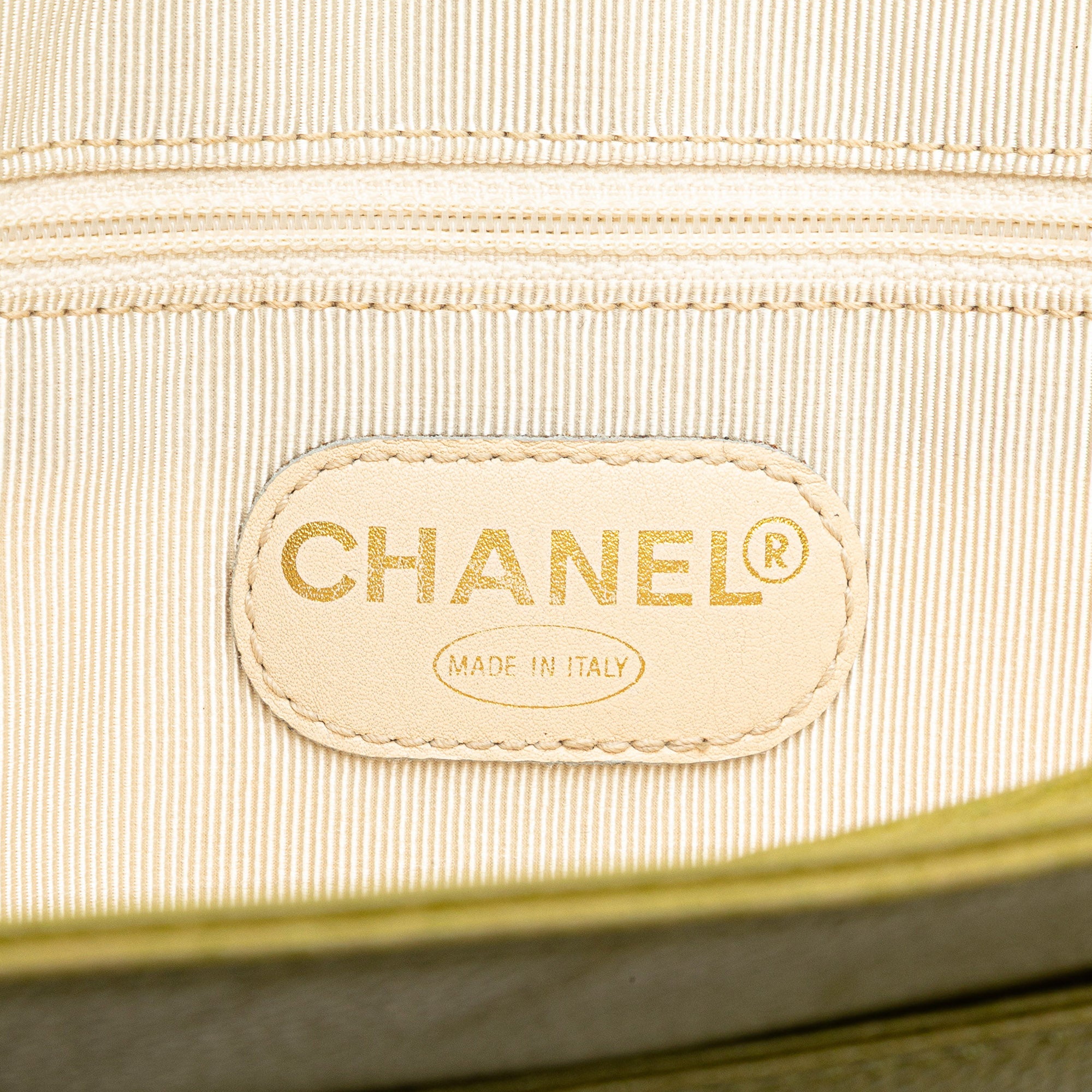 Triple CC Caviar Shoulder Bag - Image 5