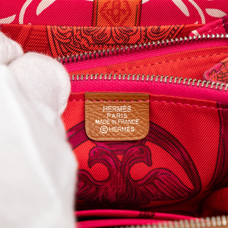 Epsom Silk In Compact Wallet - Image 5