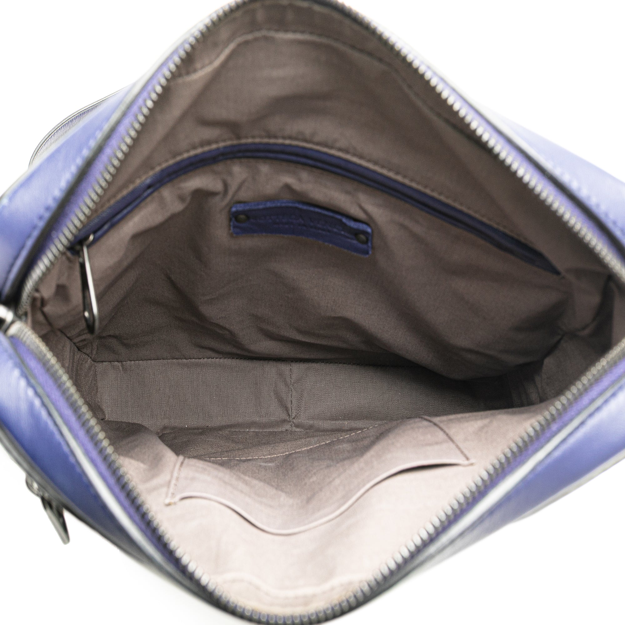 Intrecciato Trimmed Leather Crossbody - Image 4
