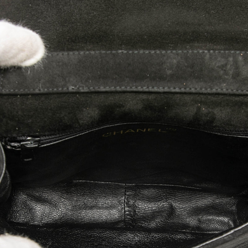 CC Suede Tassel Crossbody - Image 4