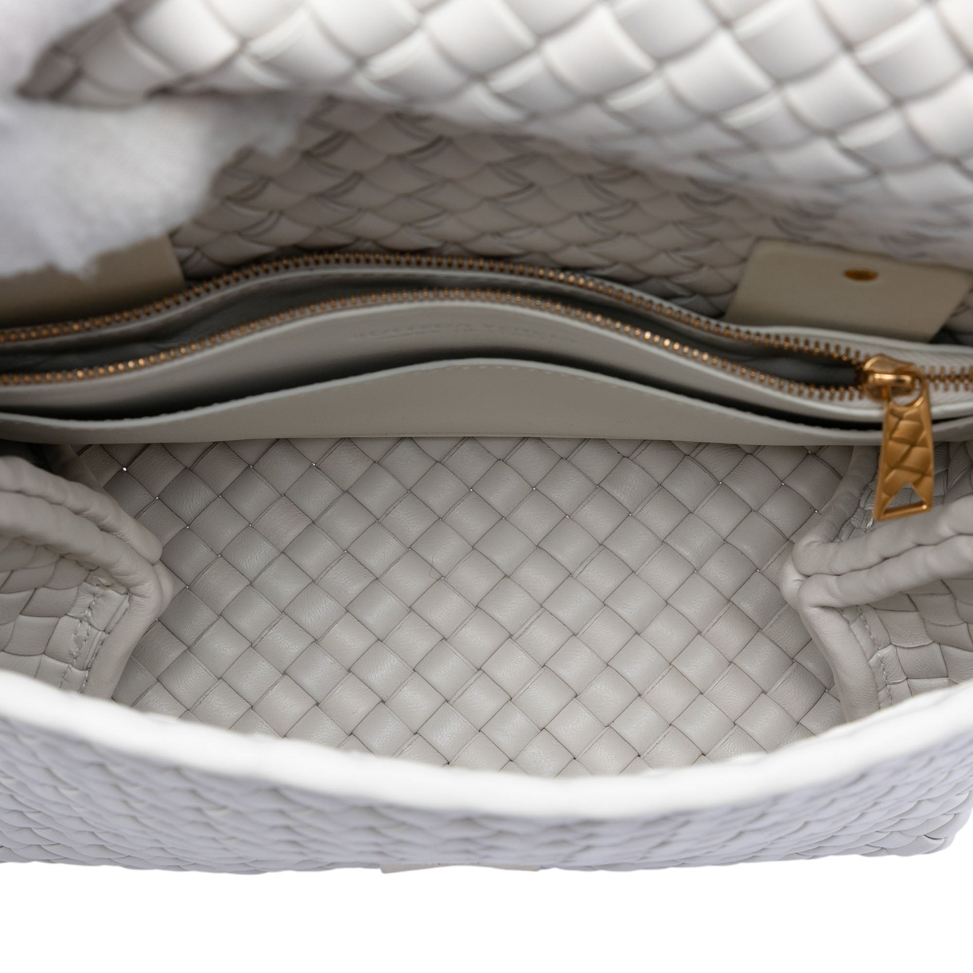 Nappa Intrecciato Patti Shoulder Bag - Image 4