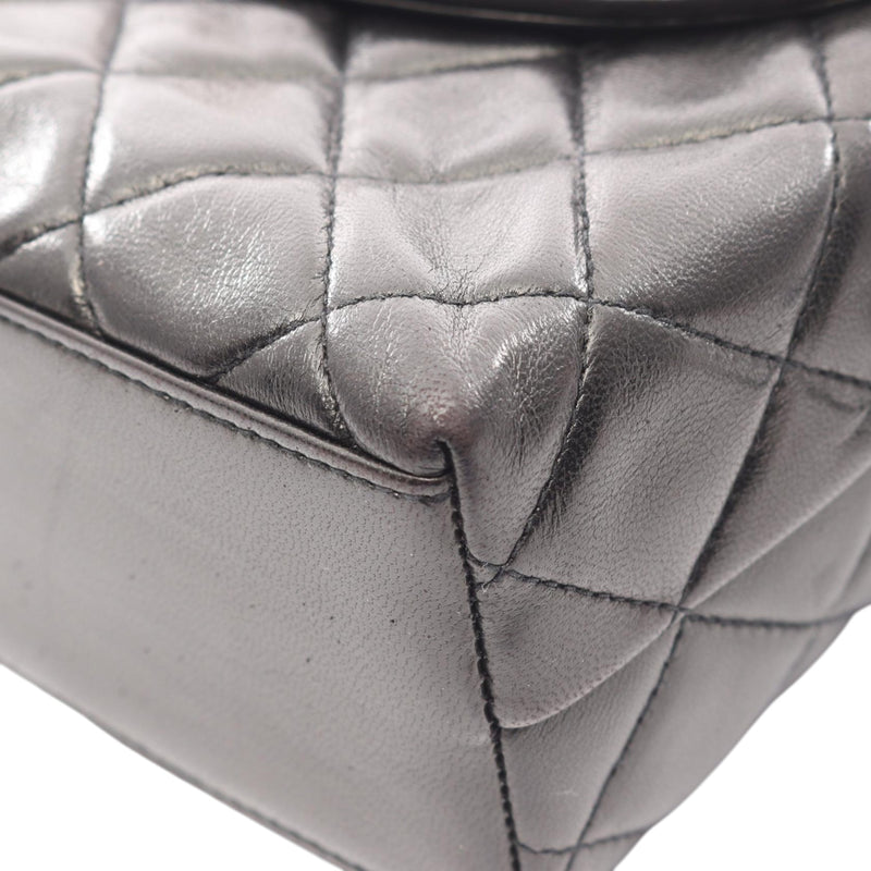 CC Quilted Lambskin Shoulder Bag - Image 10