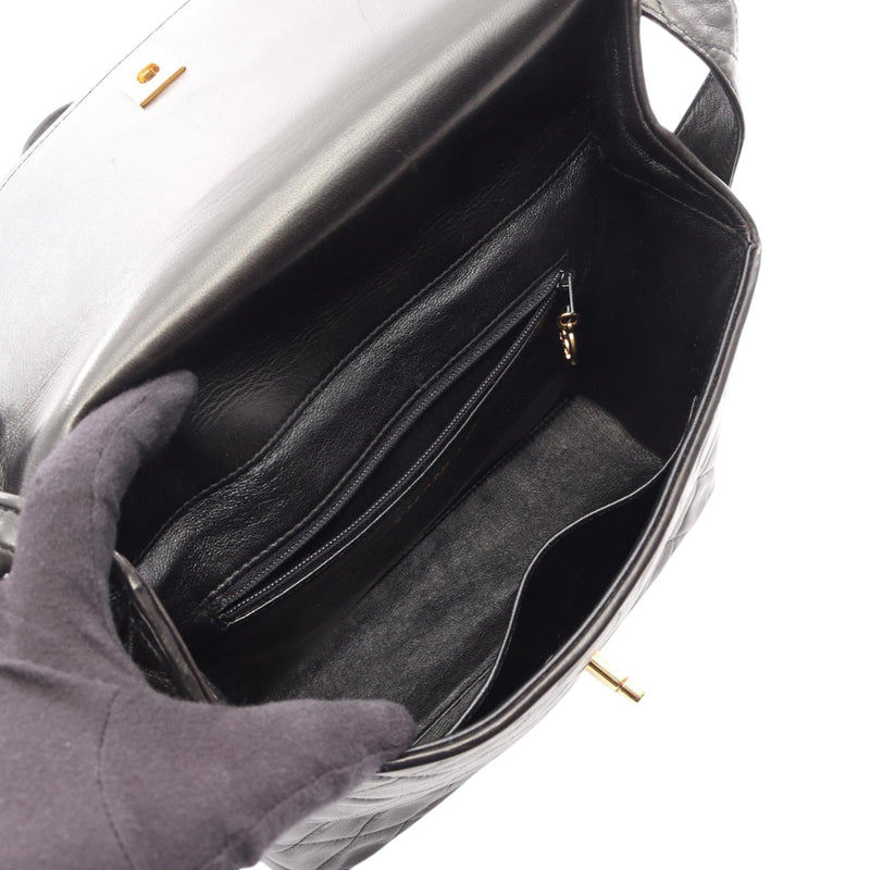 CC Quilted Lambskin Shoulder Bag - Image 3