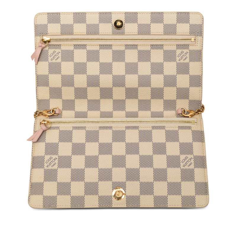 Damier Azur Summer Trunks Pochette Weekend - Image 4