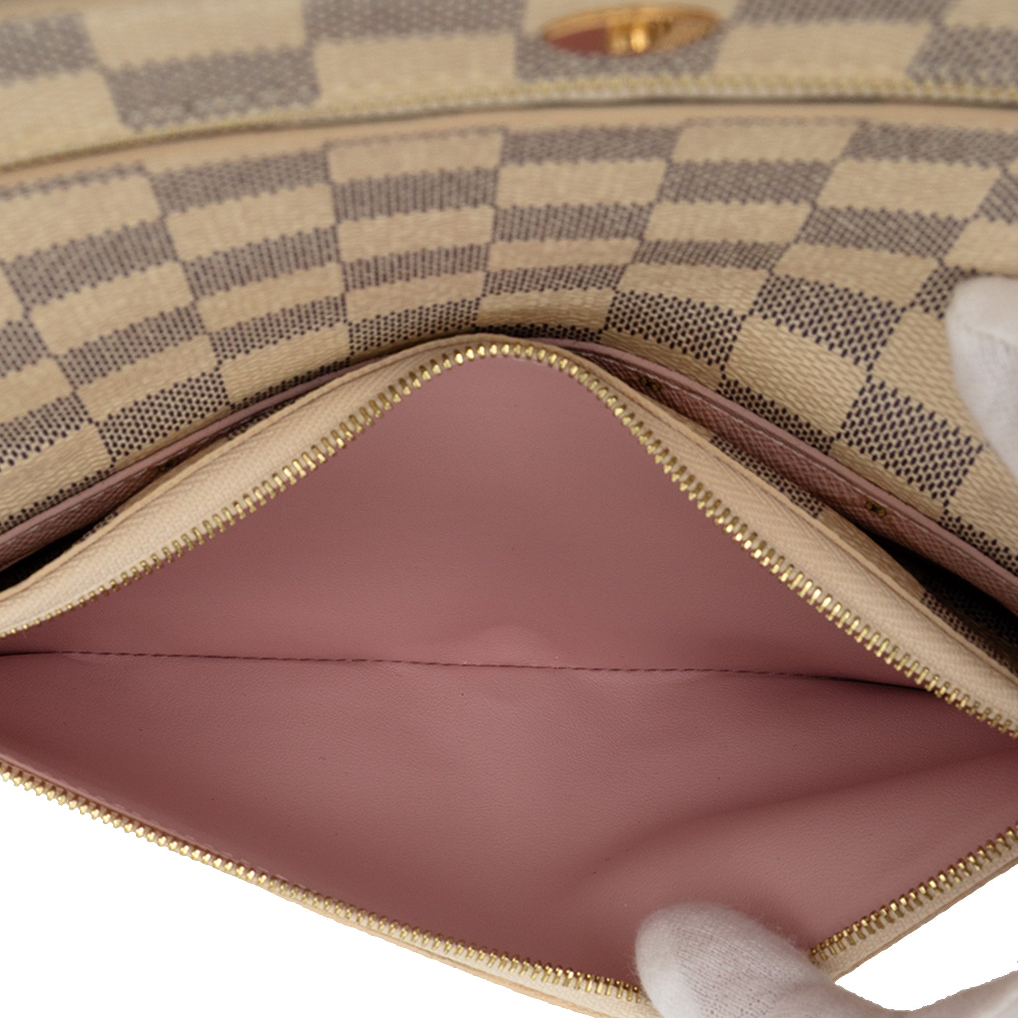 Damier Azur Summer Trunks Pochette Weekend - Image 6