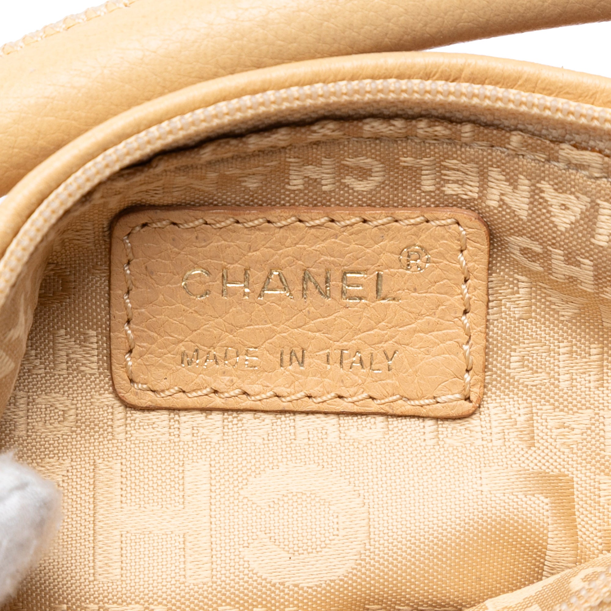 CC Calfskin Tassel Hobo - Image 5