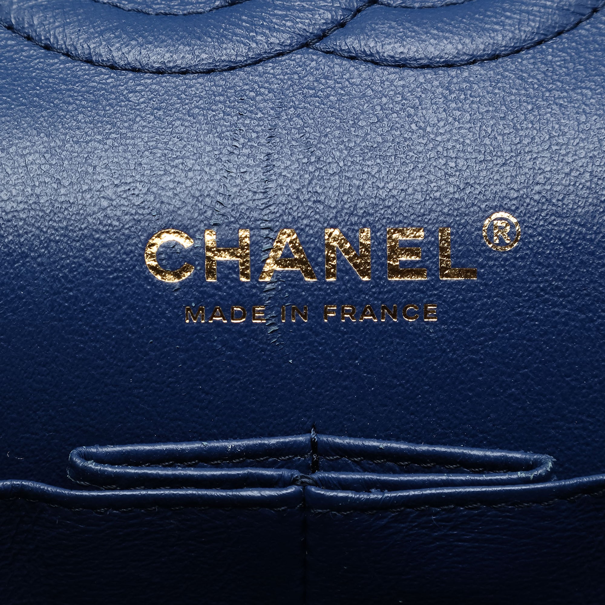 Medium Classic Lambskin Double Flap - Image 5