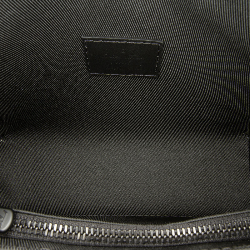 Monogram Taurillon Steamer Wearable Wallet - Image 6