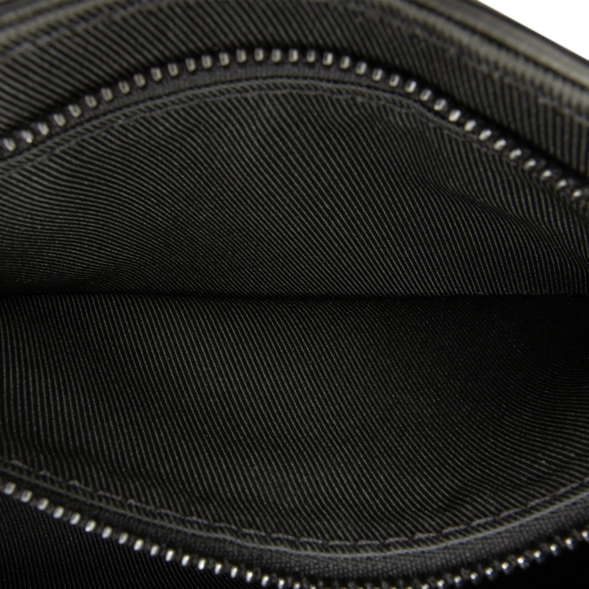Monogram Taurillon Steamer Wearable Wallet - Image 7