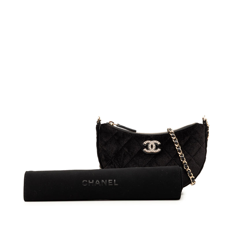 CC Quilted Velour Half Moon Chain Crossbody - Image 9