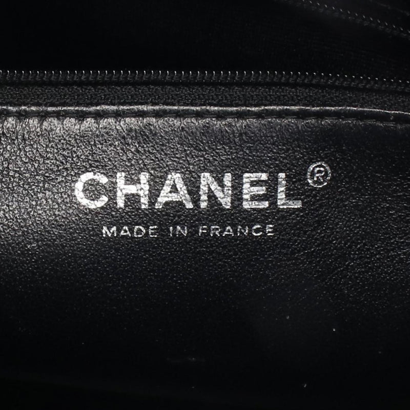 Caviar Medallion Tote - Image 4