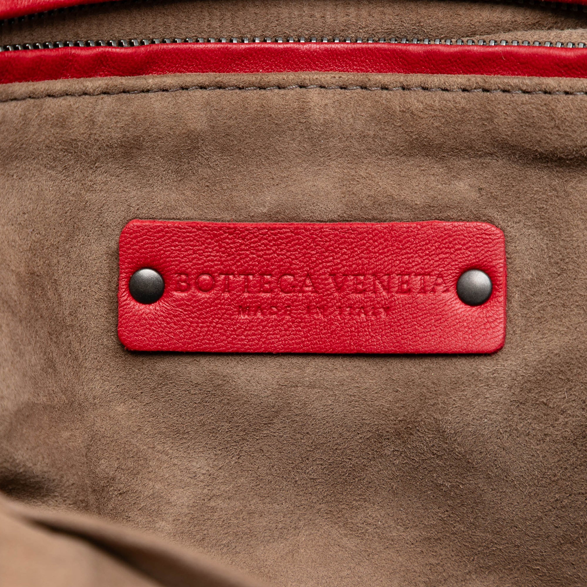 Nappa Intrecciato Nodini Crossbody - Image 5