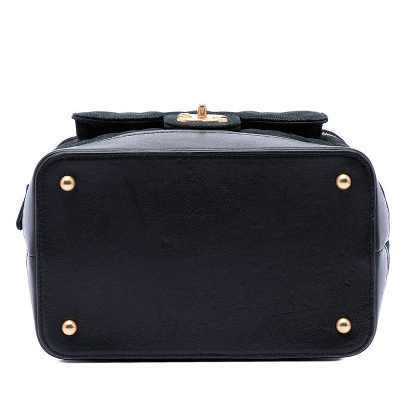 Quilted Iridescent Caviar Globe Trotter Vanity with Chain - Image 3