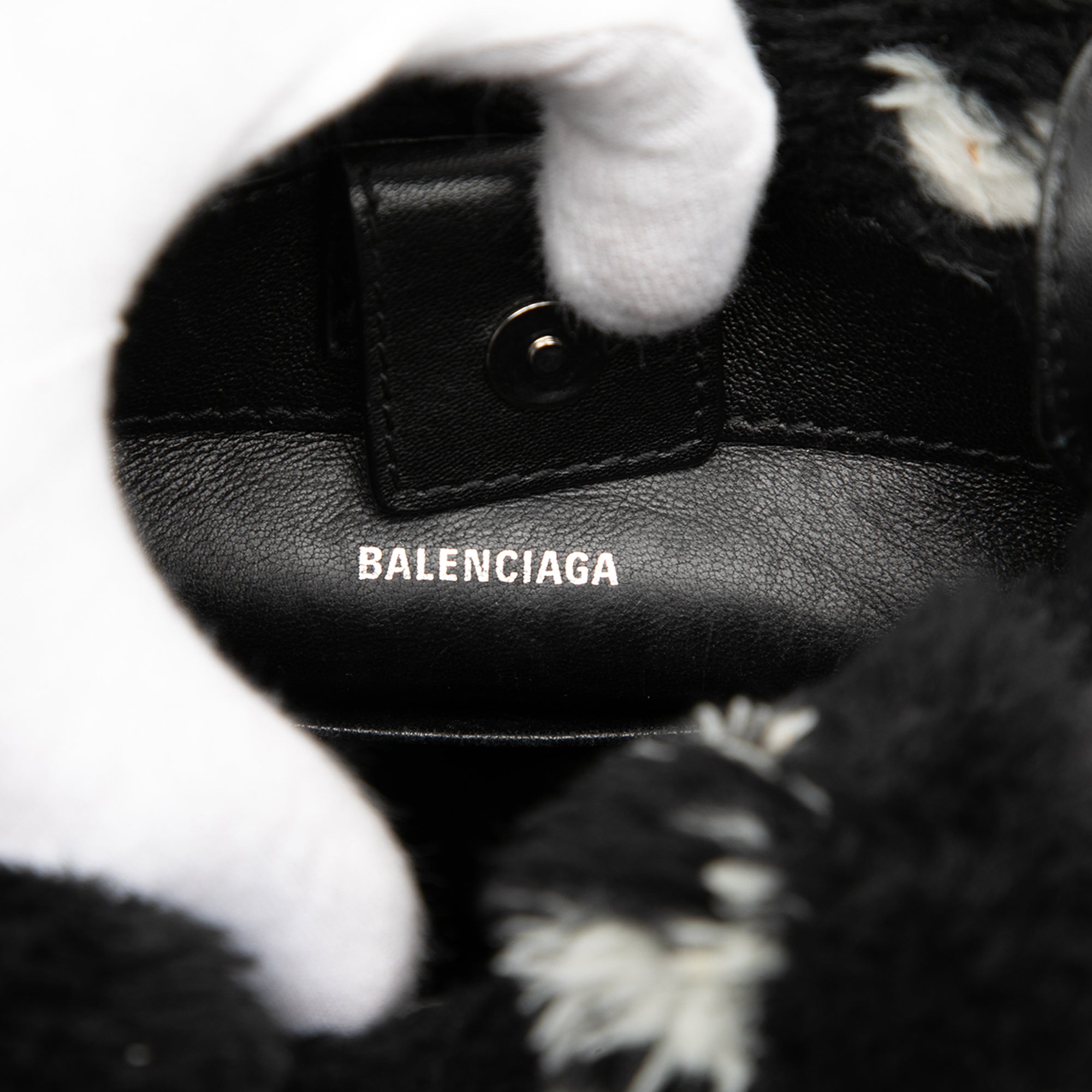 Faux Fur Logo Everyday Phone Holder - Image 5