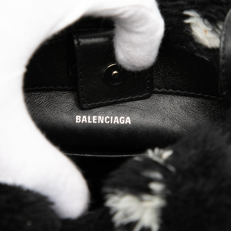 Faux Fur Logo Everyday Phone Holder - Image 5