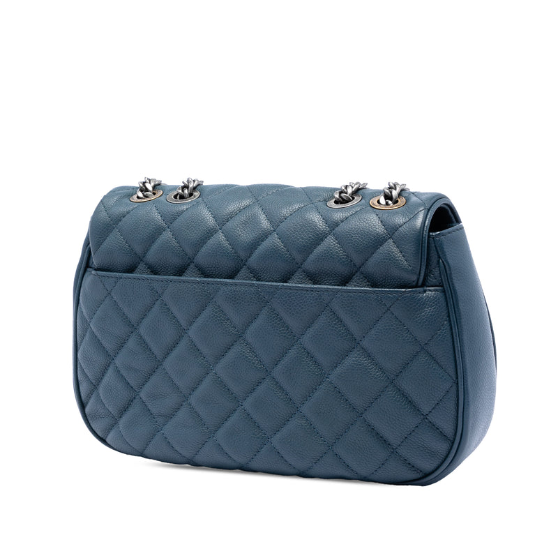 Medium Quilted Caviar Casual Pocket Flap - Image 2