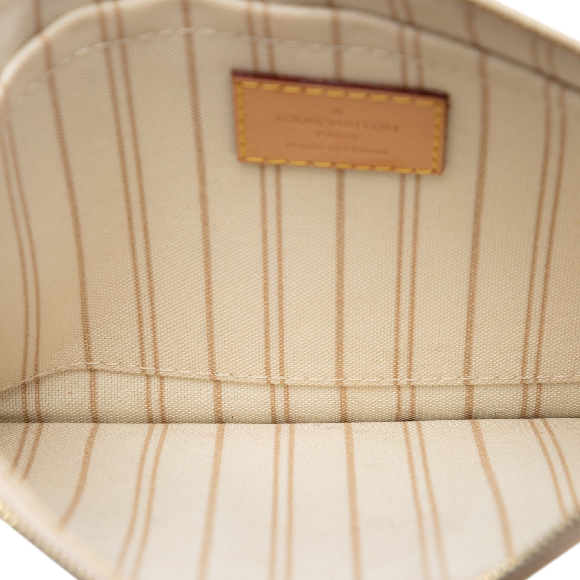 Damier Azur Neverfull MM Pouch - Image 4