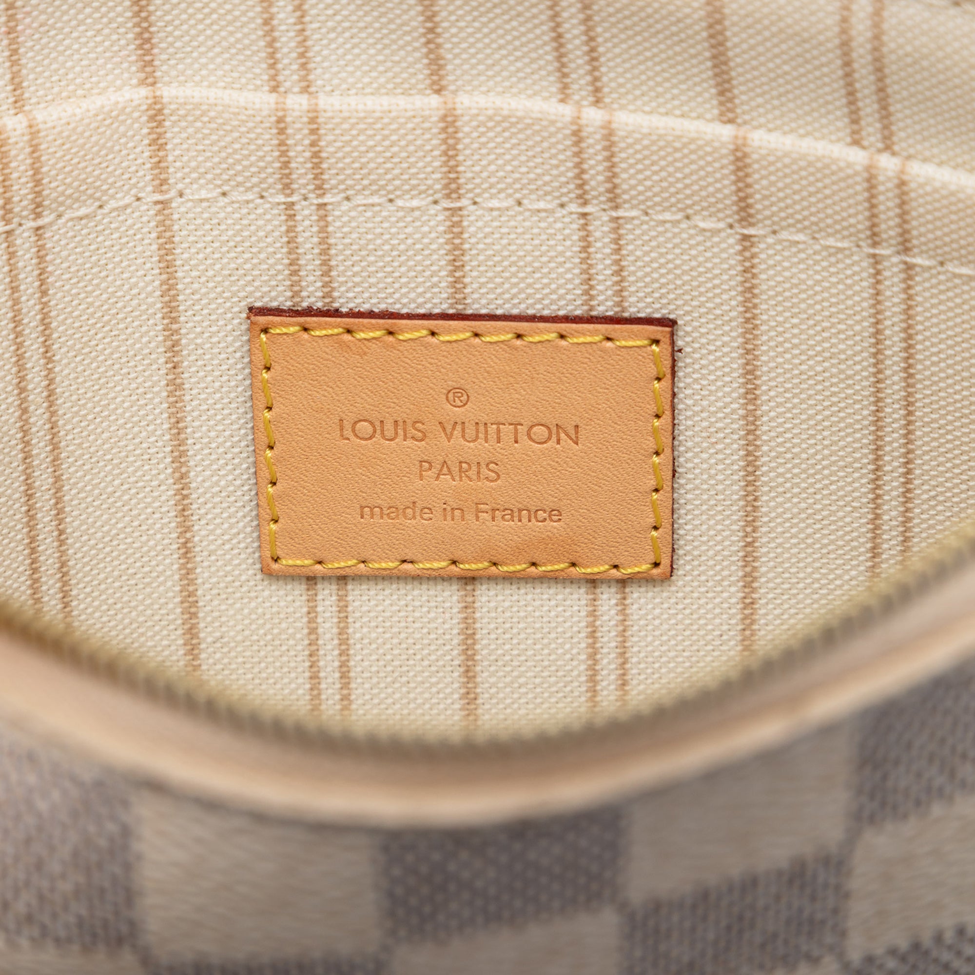 Damier Azur Neverfull MM Pouch - Image 5