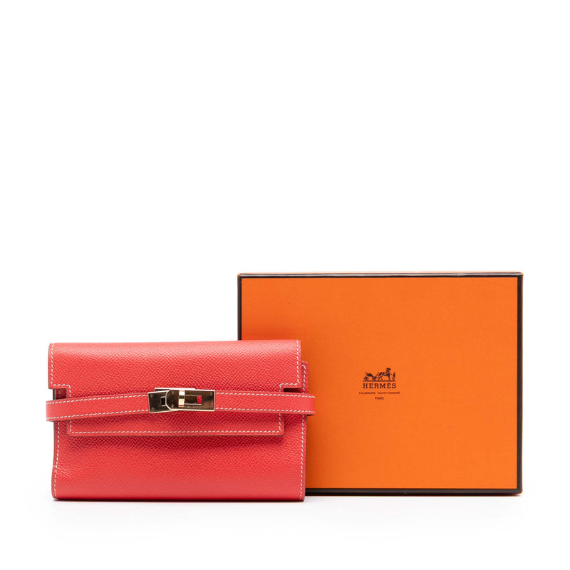 Epsom Kelly Depliant Wallet - Image 8