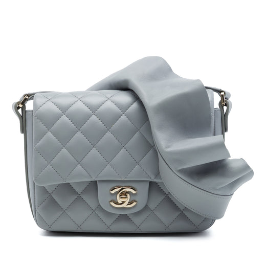 Quilted Calfskin Bolero de Chanel Flap - Image 1