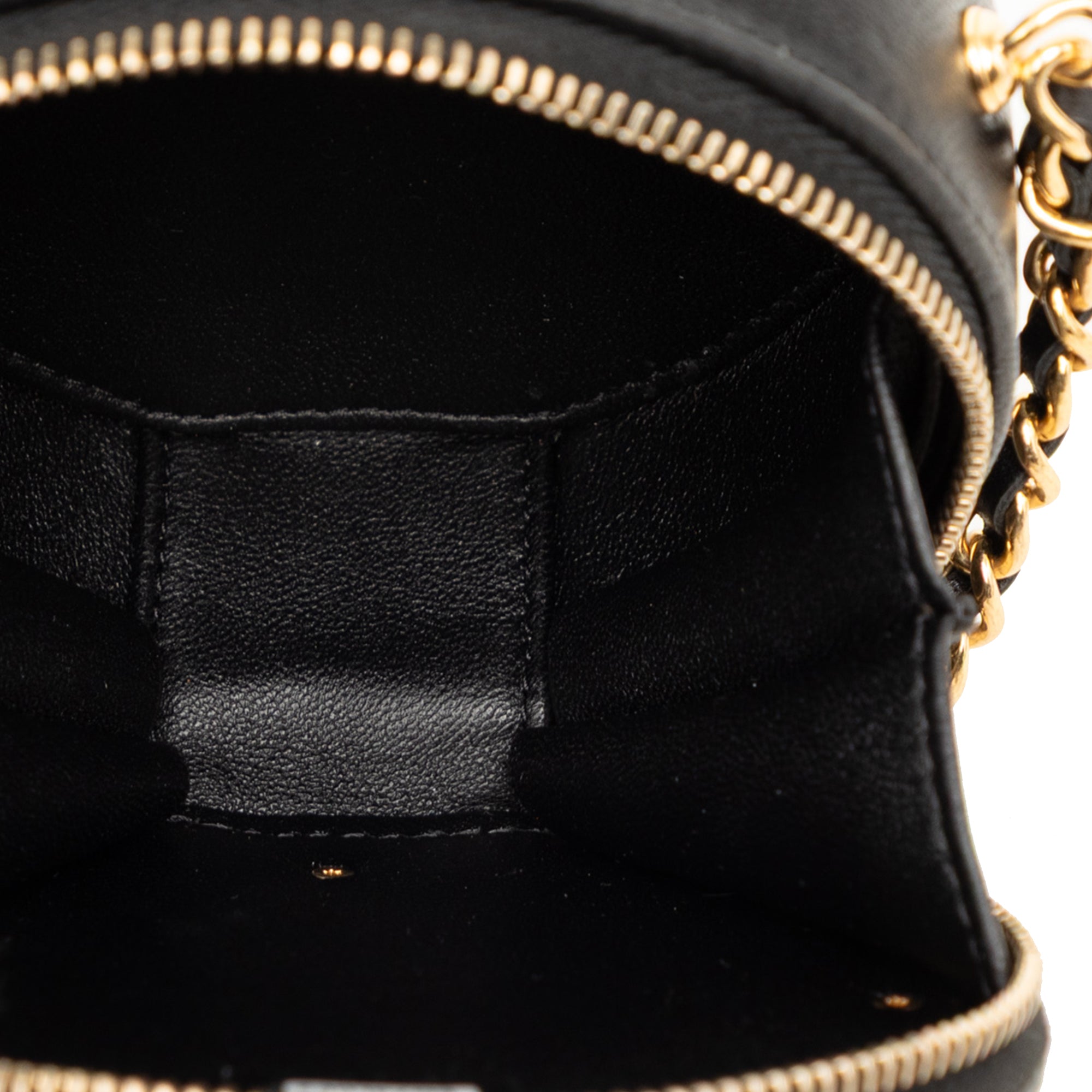 CC Lambskin and Metal Camellia Round Clutch with Chain - Image 4