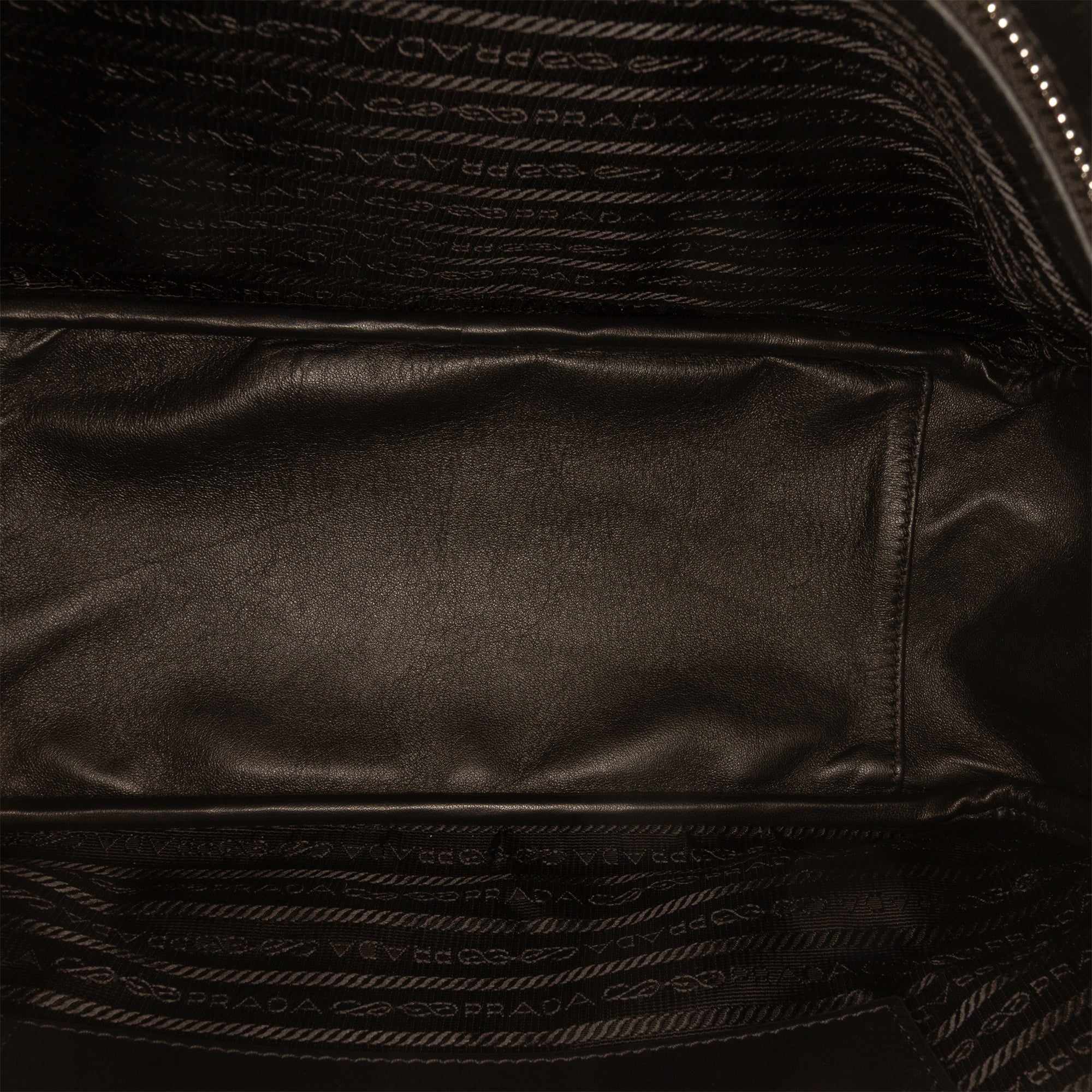 Vitello Daino Crossbody - Image 4