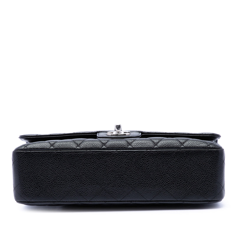 Medium Classic Caviar Double Flap - Image 3