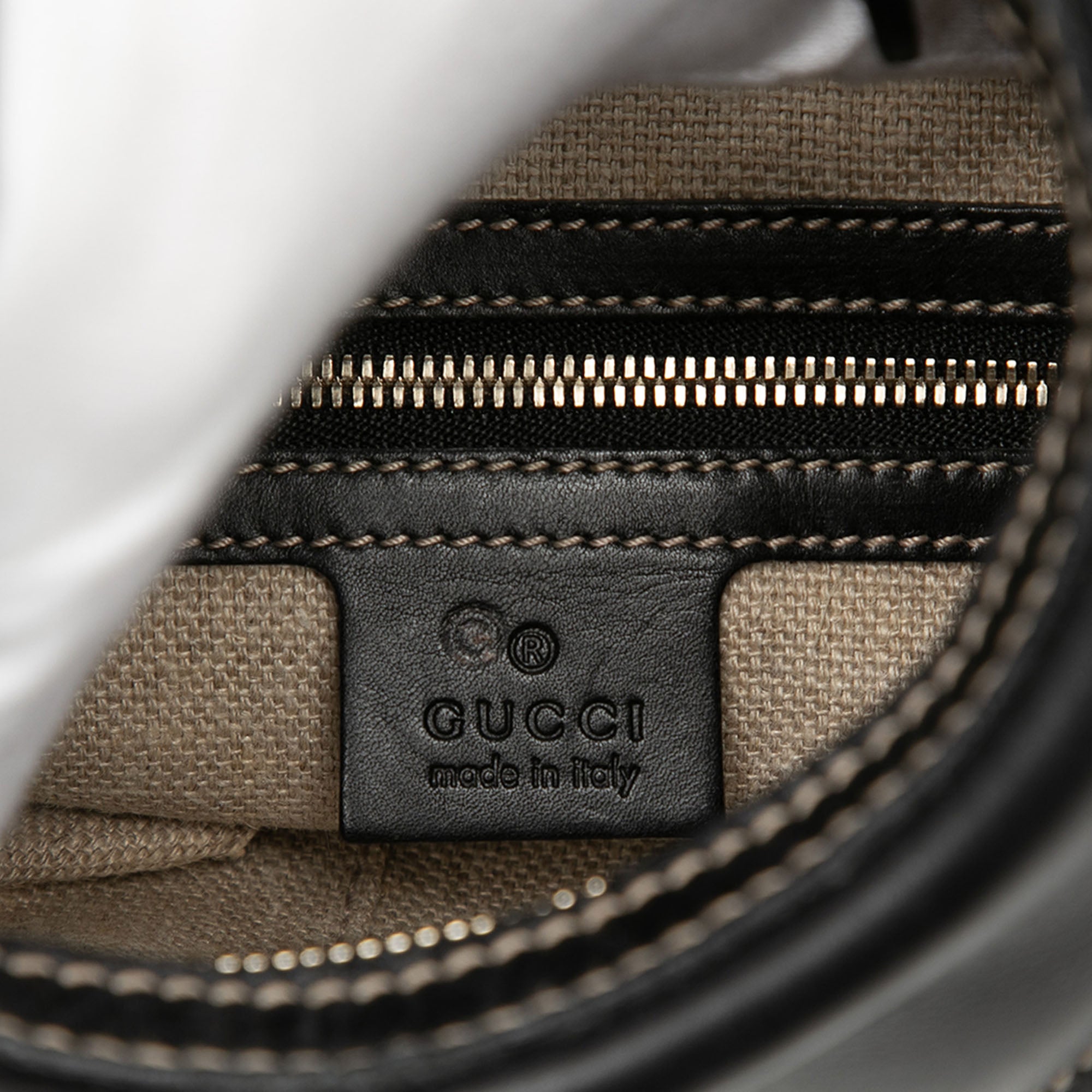 Leather Hysteria Crest Shoulder Bag - Image 5