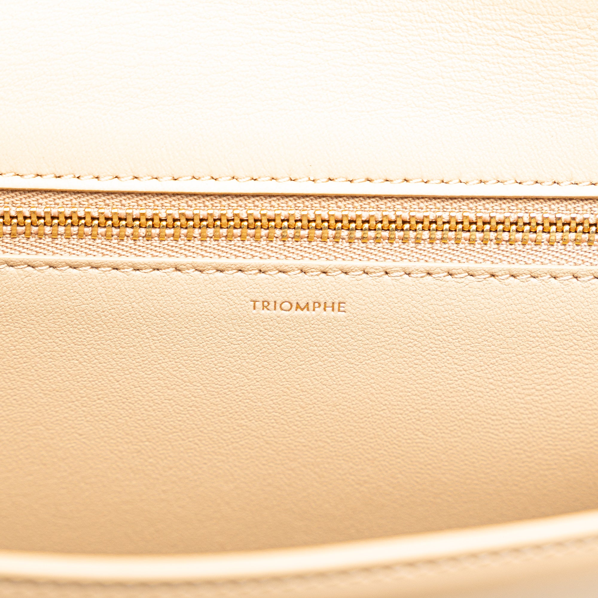 Teen Shiny Calfskin Triomphe Besace Clea Chain Crossbody - Image 6
