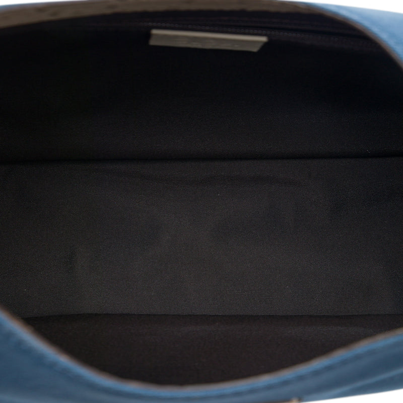 Guccissima Trimmed Canvas Colbert Shoulder Bag - Image 4