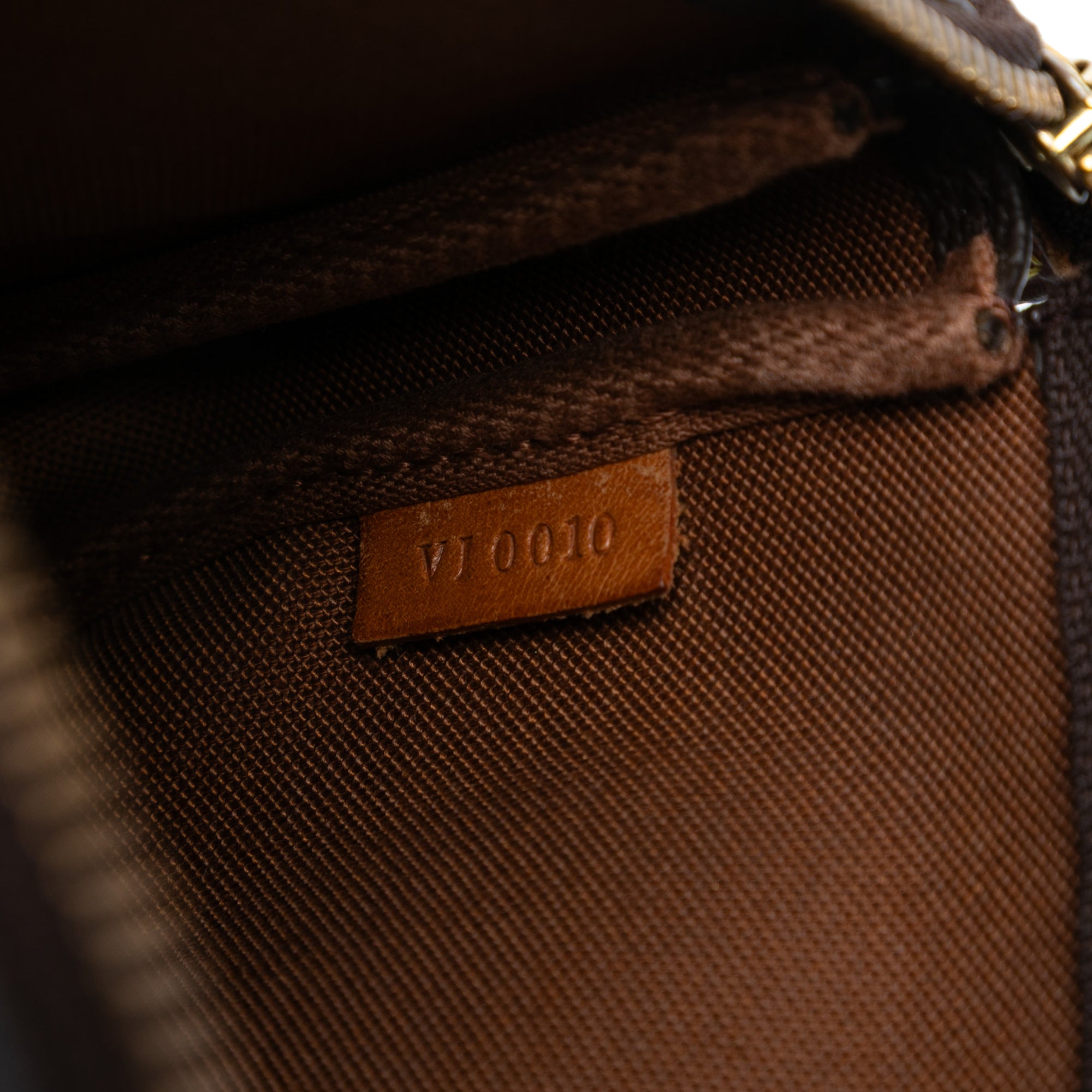Monogram Pochette Accessoires - Image 6
