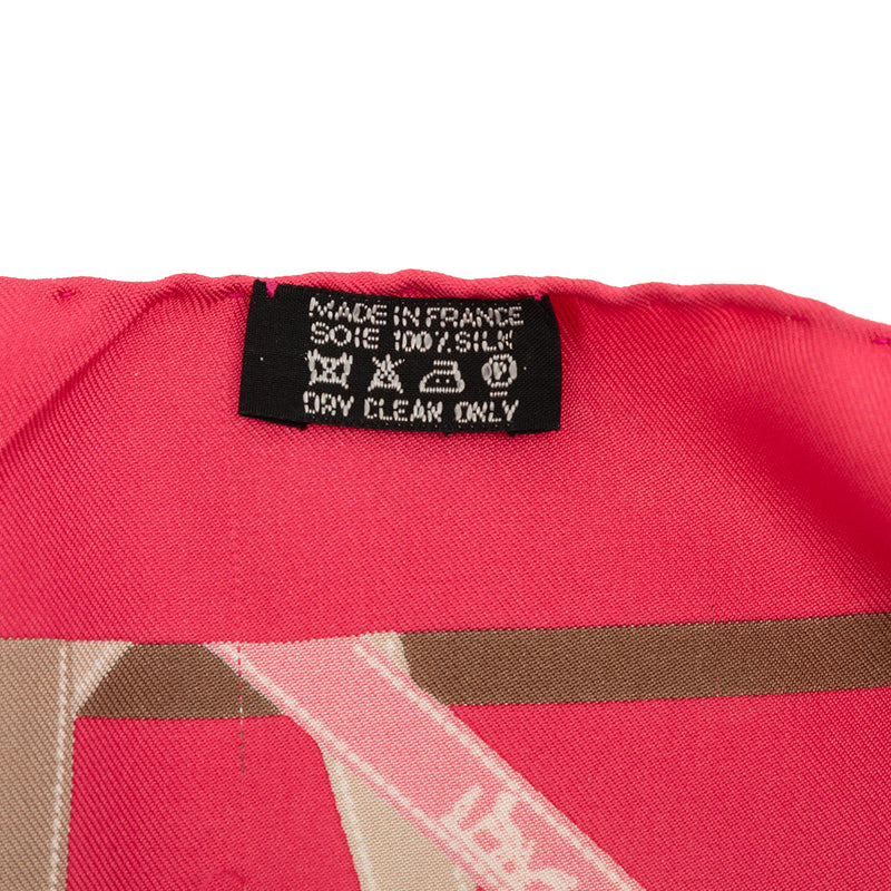Bolduc Silk Pointu Triangle Scarf 90 - Image 5