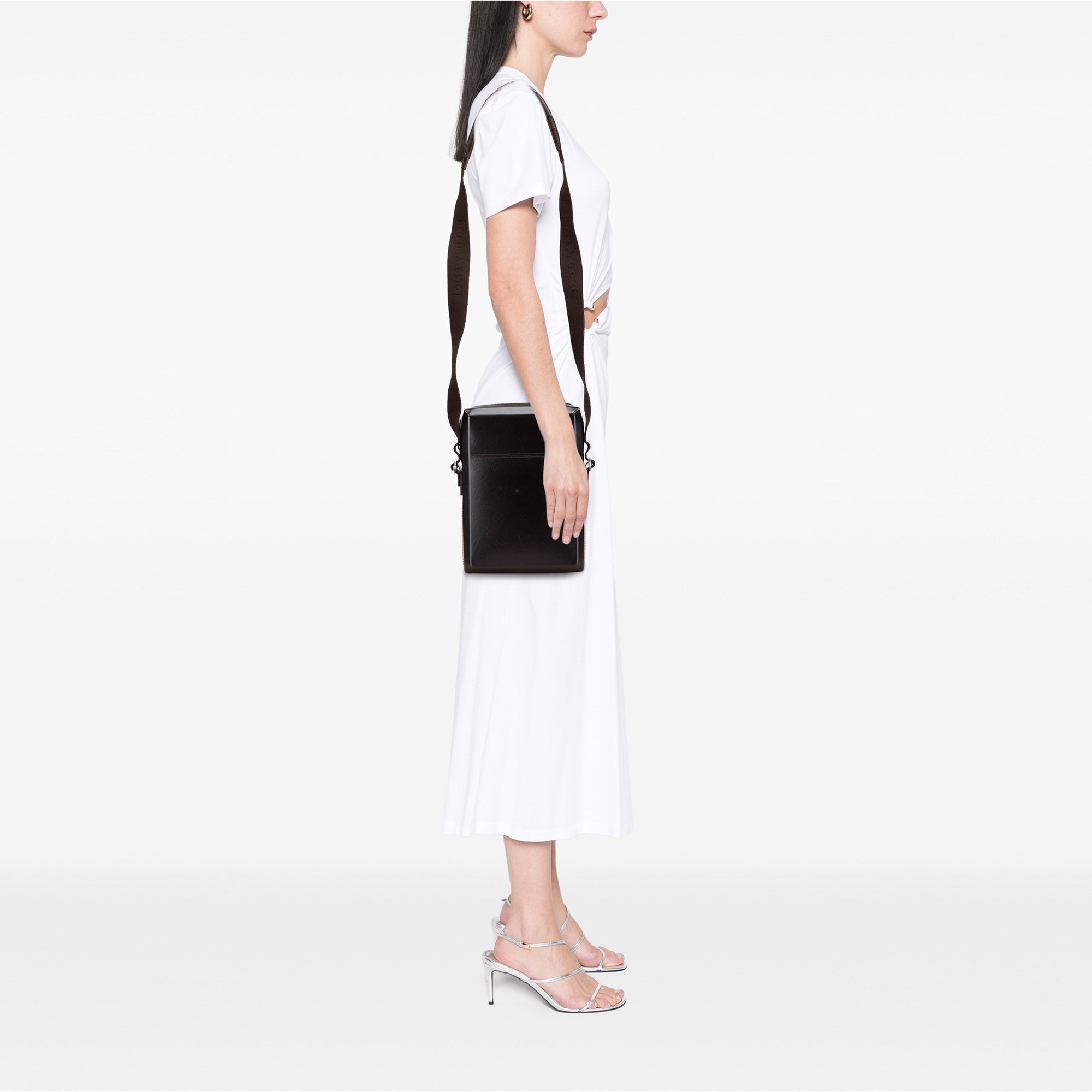 Monogram Glace Bobby - Image 10