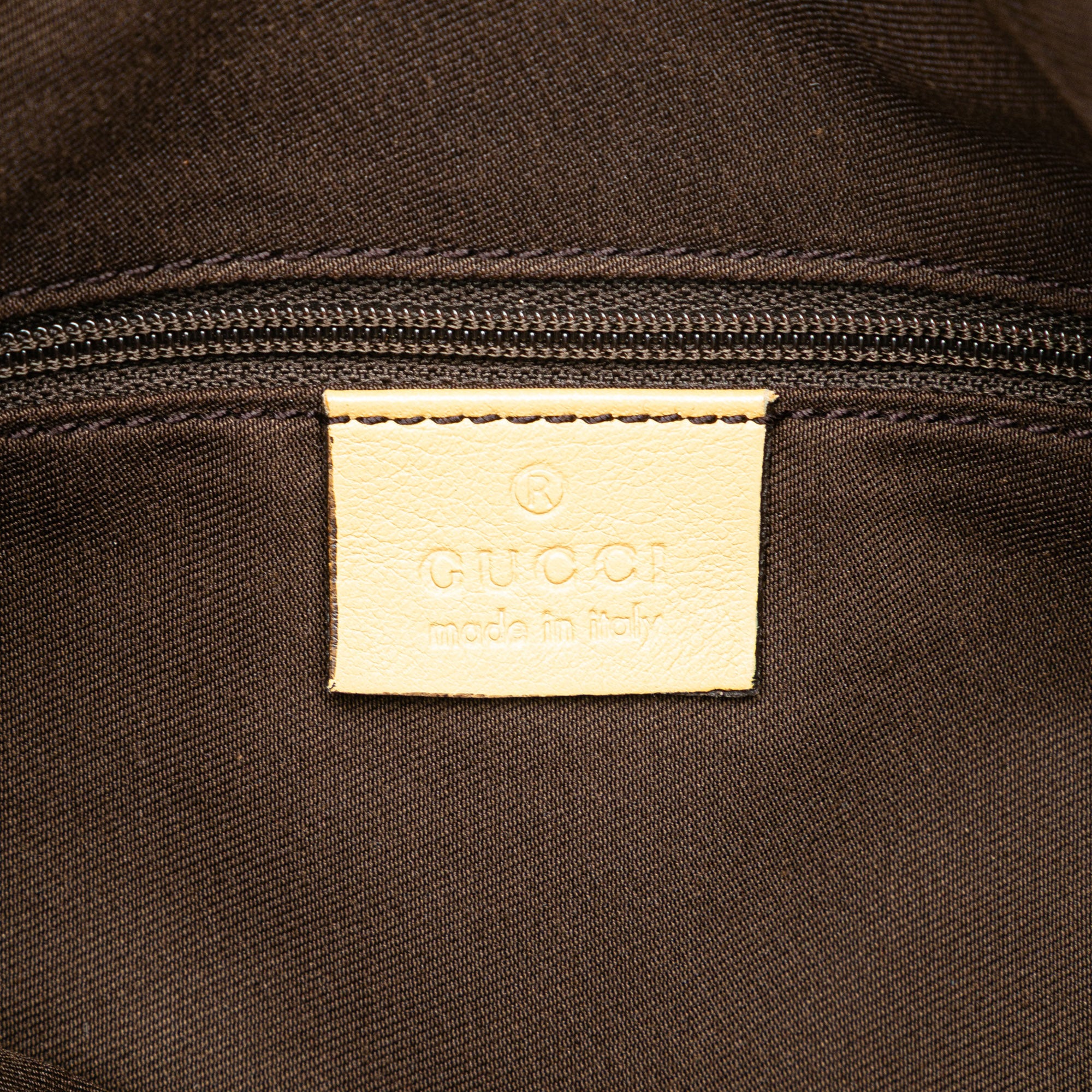 GG Canvas Abbey D Ring Crossbody - Image 5